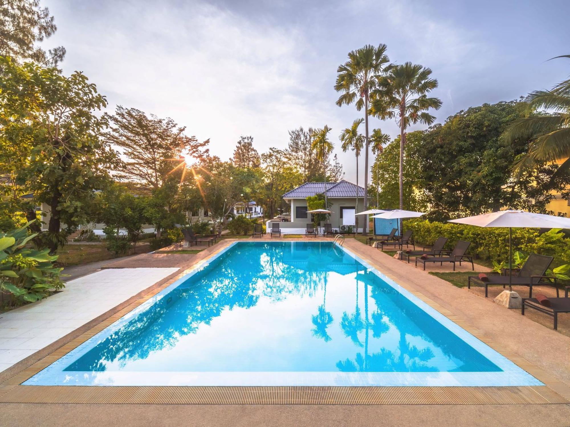 Isara Nai Yang Resort ภายนอก รูปภาพ